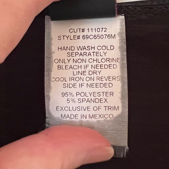 EUC Black V-Neck Blouse with 3/4 Sleeves and Silvery Chain Link Detail (small) - Picture 4 of 9